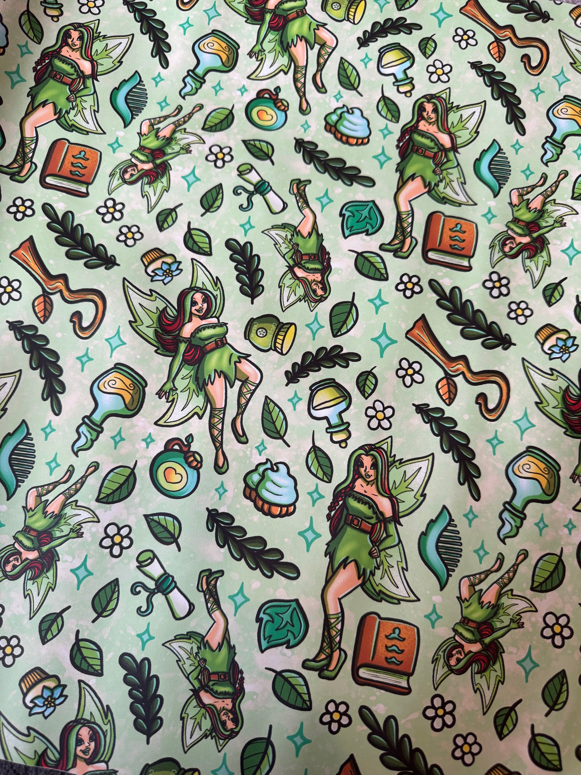 Faerie Smooth Vinyl 1 roll (0.5 metre)