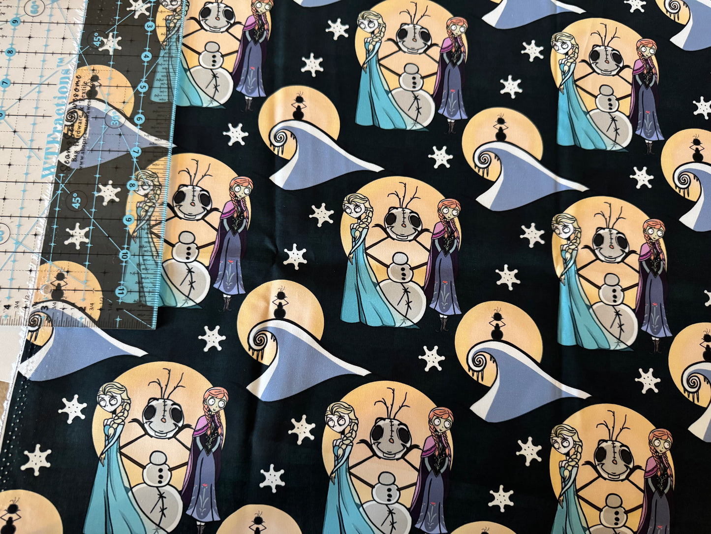 Burt Frozen - 0.5 metre Cotton Woven