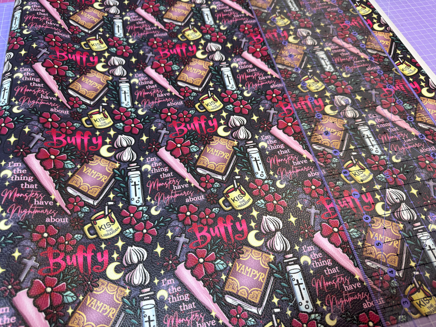 Textured Vinyl 1 roll (0.5 metre)